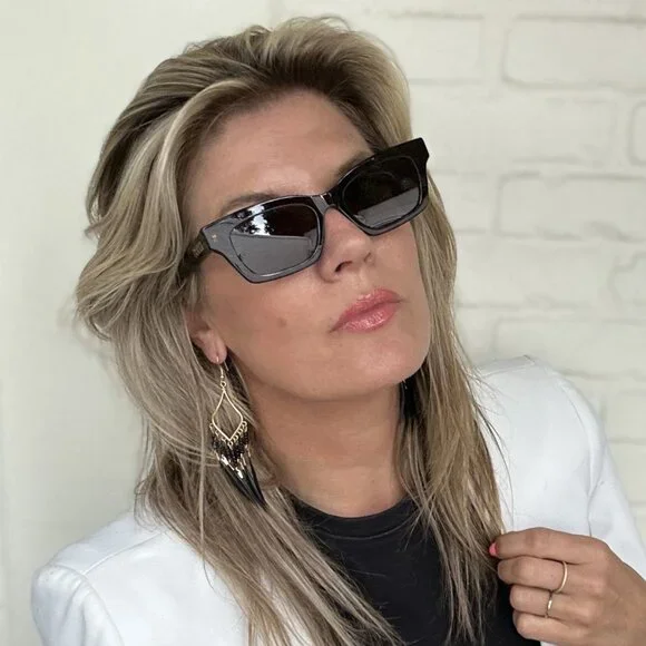 Gucci Women Sunglasses Black Violet Cat Eye GG1790S 003 NEW AUTHENTIC Gucci Women Sunglasses Black Violet Cat Eye GG1790S 003 NEW  main image 4